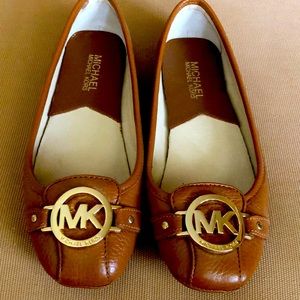 Michael Kors flats